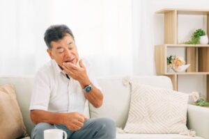 大島・東大島の歯医者、あおぞら歯科で、歯並びの悩みについての解説